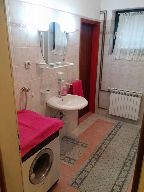Apartment Bozic 弗尔博夫斯科 外观 照片